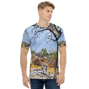 Towering tree branches - Men's T-shirt