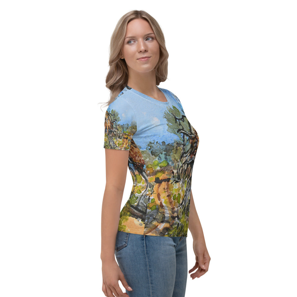 Family Nest - Women's T-shirt